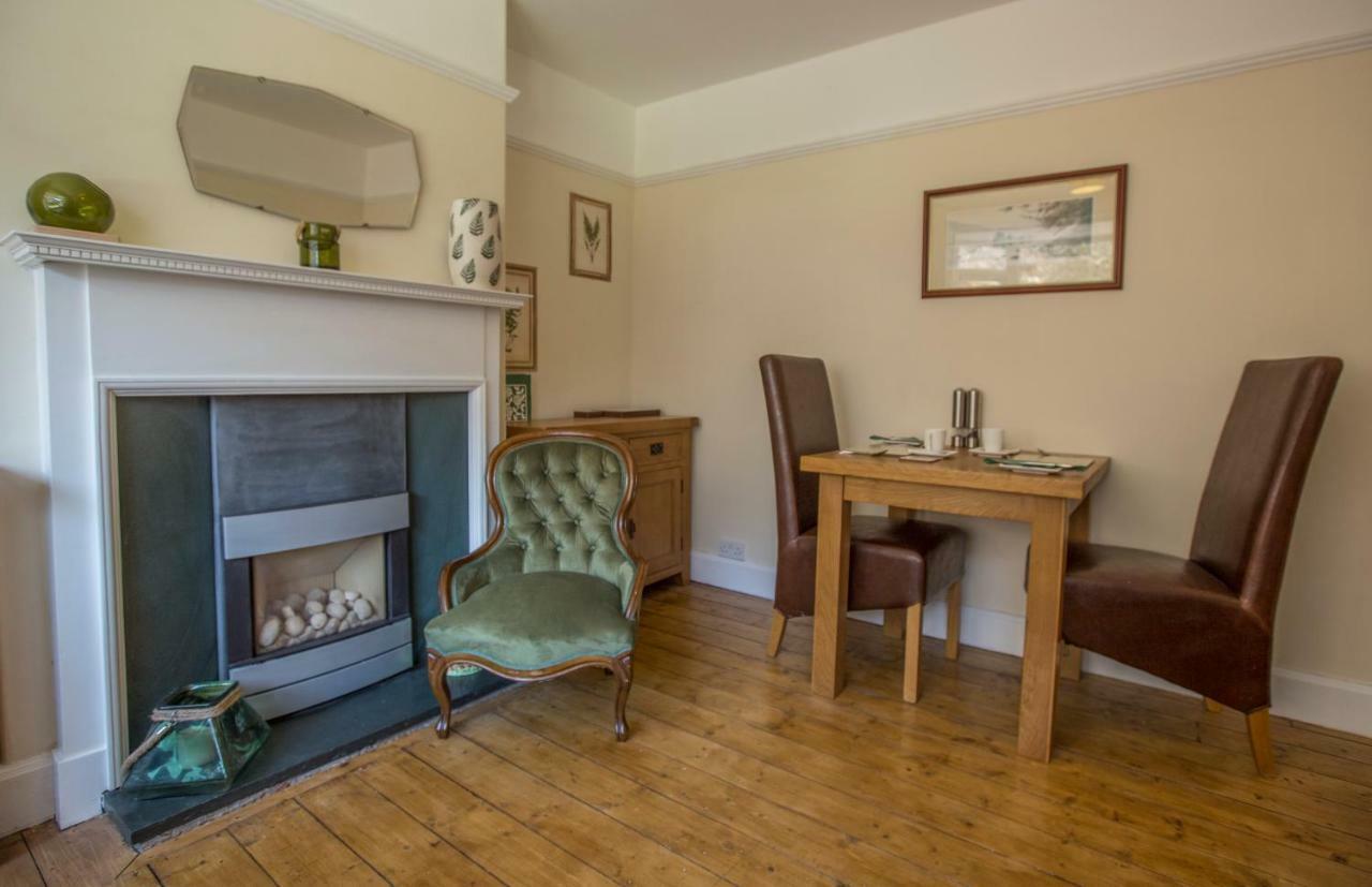 Jenkin Hill Cottage Bed And Breakfast 凯西克 外观 照片