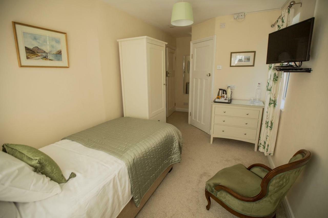 Jenkin Hill Cottage Bed And Breakfast 凯西克 外观 照片